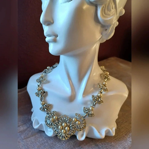 🍒 Vintage Sarah Coventry Fantasia Necklace 1956-1958 Rhinestone and Pearl - Picture 1 of 7